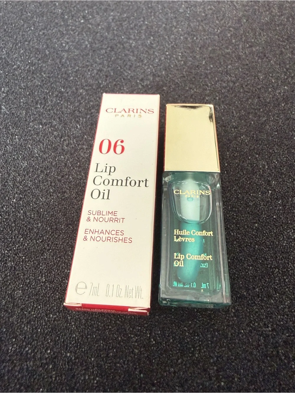 Clarins Lip Comfort Oil 06 Mint New in box